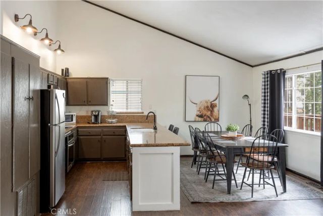 266 Wren Drive, Big Bear Lake, CA 92315