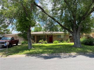 2108 Whitewing Drive, Mcallen, TX 78501