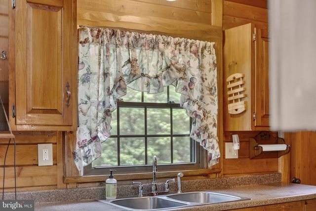 57 BRINDLETOWN RD, New Egypt, NJ 08533