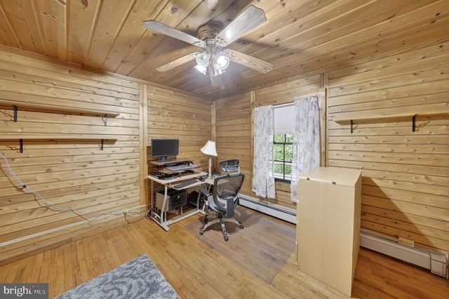 57 BRINDLETOWN RD, New Egypt, NJ 08533