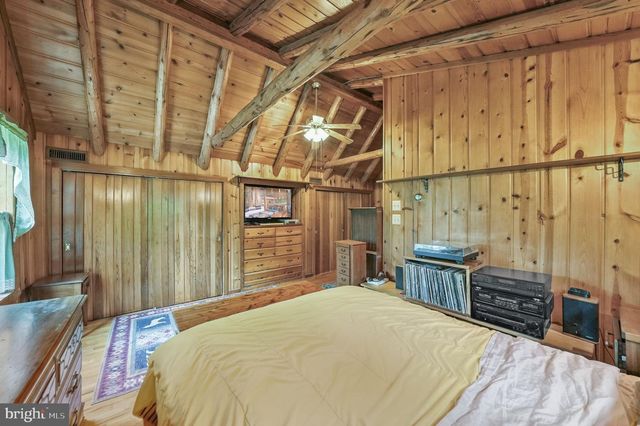 57 BRINDLETOWN RD, New Egypt, NJ 08533