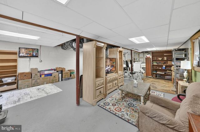 57 BRINDLETOWN RD, New Egypt, NJ 08533