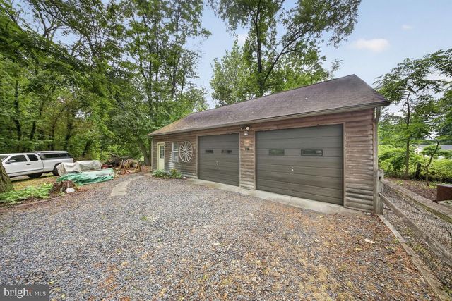 57 BRINDLETOWN RD, New Egypt, NJ 08533