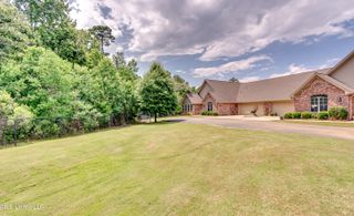 804 Charmant Place, Ridgeland, MS 39157