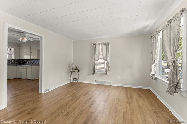 1644 Liberty Avenue, Lincoln Park, MI 48146