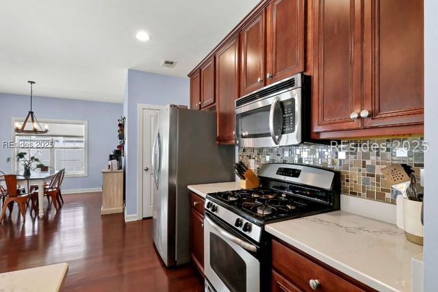 216 Station Pkwy, Bluffton, SC 29910