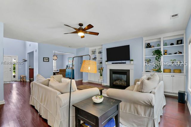 216 Station Pkwy, Bluffton, SC 29910