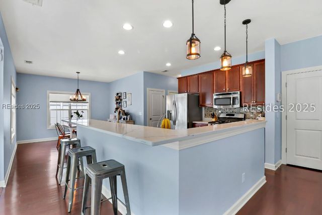 216 Station Pkwy, Bluffton, SC 29910