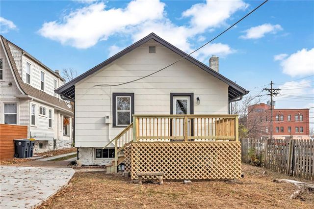 6230 Harrison Street, Kansas City, MO 64110