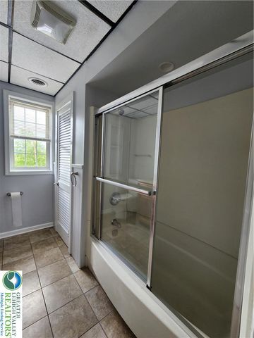 4034 Easton Avenue 1A 2nd Floor, Bethlehem City, PA 18020