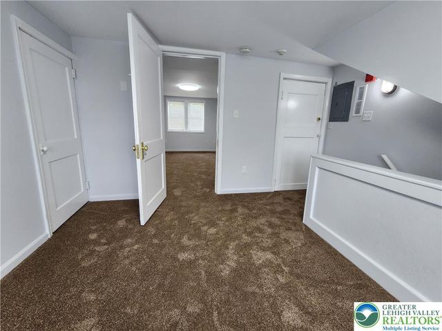4034 Easton Avenue 1A 2nd Floor, Bethlehem City, PA 18020
