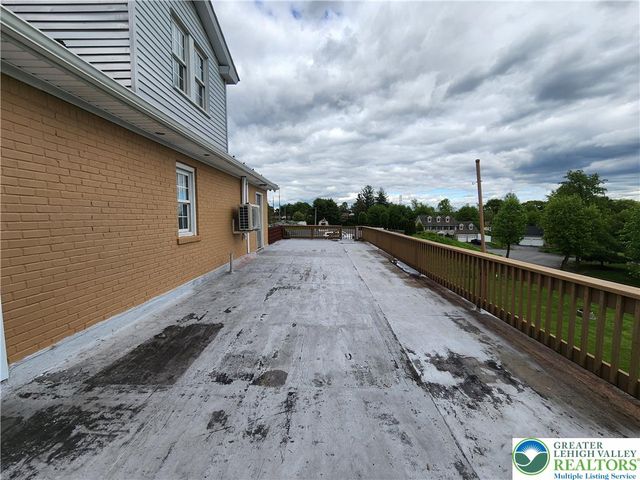 4034 Easton Avenue 1A 2nd Floor, Bethlehem City, PA 18020