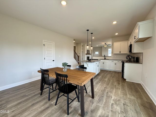 88 Sundrops Trail, Dunn, NC 28334