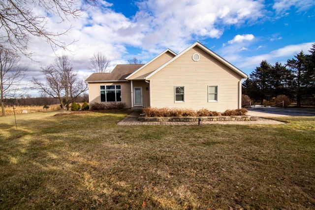 5232 County Highway P, West Bend, WI 53095