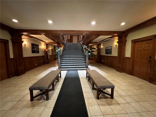 609 Central Street 1303, Kansas City, MO 64105
