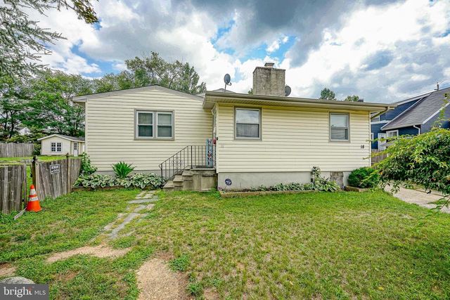 18 E 6TH AVE, Runnemede, NJ 08078