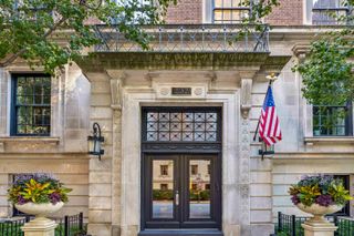 232 E Walton Place 3E, Chicago, IL 60611