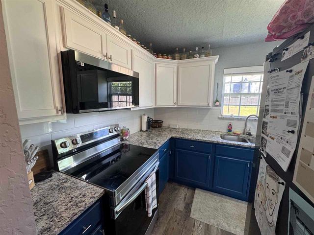 124 SW 45th ST, Lawton, OK 73505