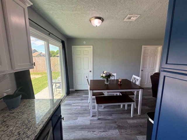 124 SW 45th ST, Lawton, OK 73505