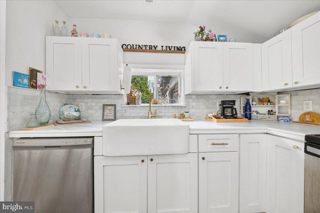 5 MILL ST, Southampton, NJ 08088