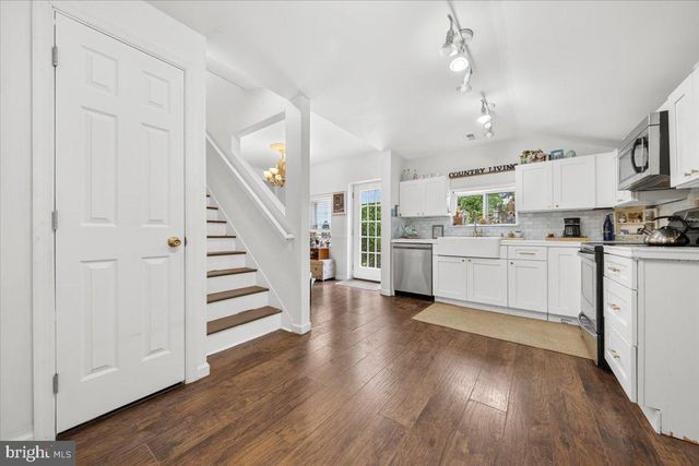 5 MILL ST, Southampton, NJ 08088