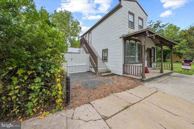 5 MILL ST, Southampton, NJ 08088