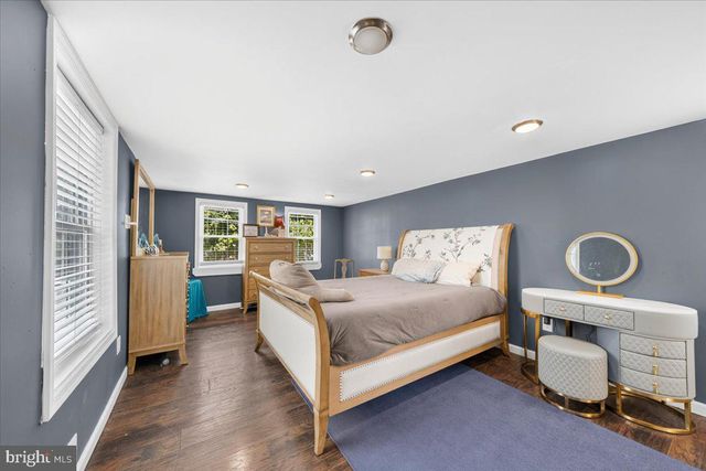 5 MILL ST, Southampton, NJ 08088