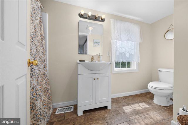 5 MILL ST, Southampton, NJ 08088