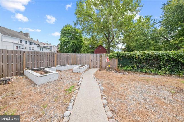 5 MILL ST, Southampton, NJ 08088