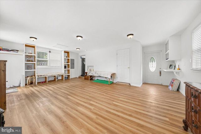 5 MILL ST, Southampton, NJ 08088