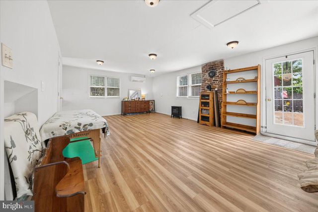 5 MILL ST, Southampton, NJ 08088