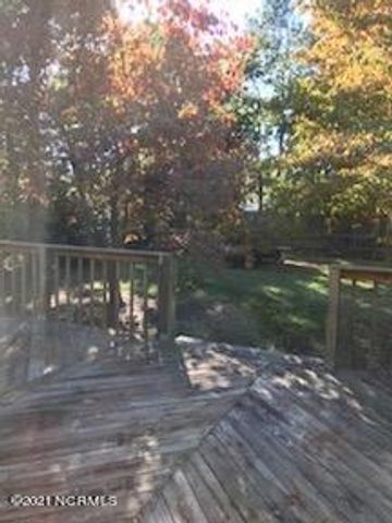 245 Fox Run Road, Pinehurst, NC 28374