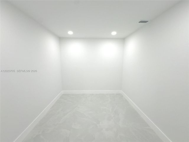 20500 SW 50th Place, Southwest Ranches, FL 33332