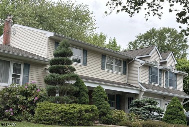 19 Annette Dr, Edison Twp., NJ 08820