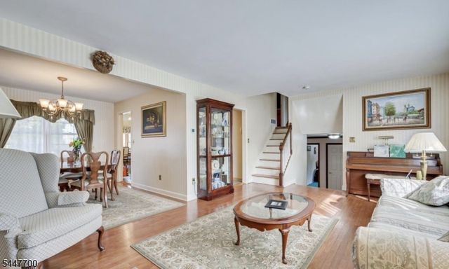 19 Annette Dr, Edison Twp., NJ 08820