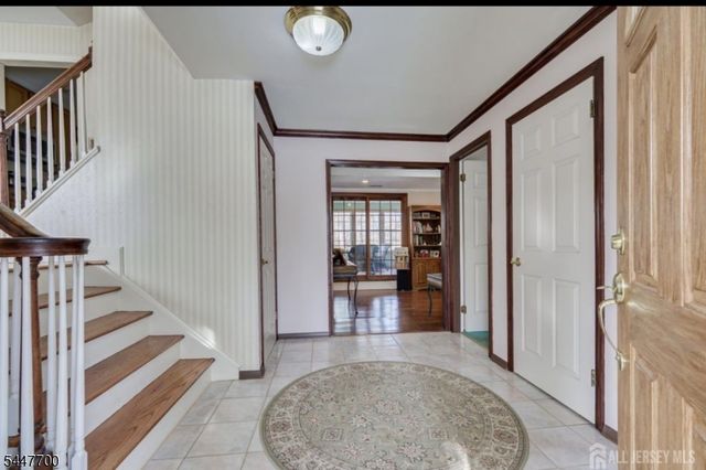19 Annette Dr, Edison Twp., NJ 08820