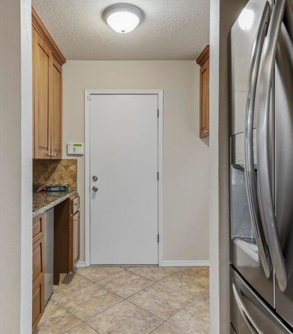 1713 Singletary Drive NE, Albuquerque, NM 87112