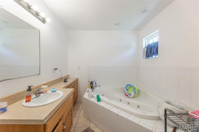 2635 Linda Lane, Poplar Bluff, MO 63901