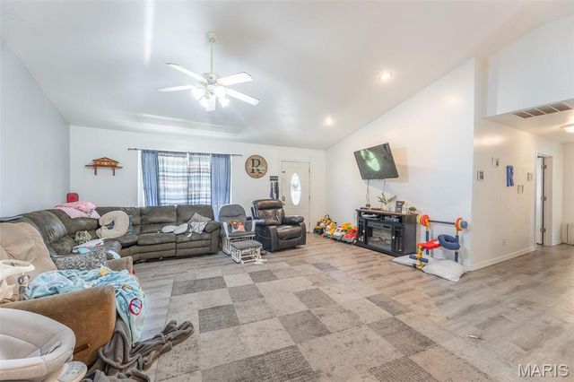 2635 Linda Lane, Poplar Bluff, MO 63901