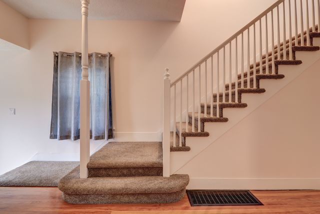 105 S Bluff Street, Albany, IL 61230