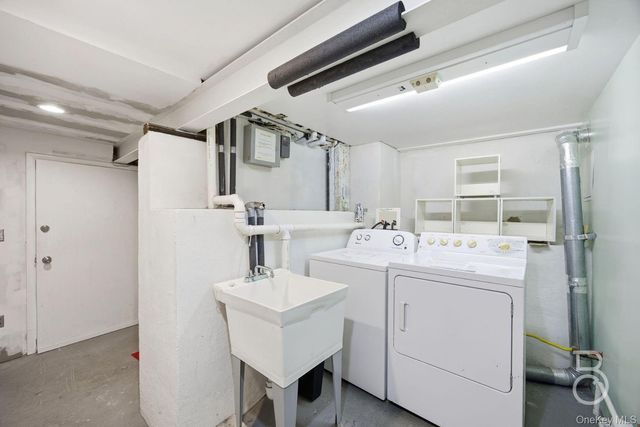 31-73 41st Street, Astoria, NY 11103