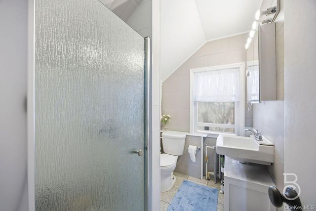 31-73 41st Street, Astoria, NY 11103