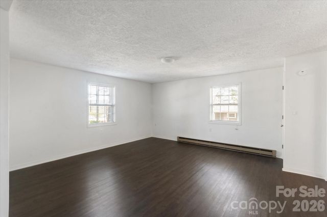 25 Montview Circle, Brevard, NC 28712