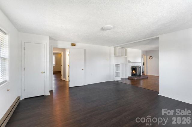 25 Montview Circle, Brevard, NC 28712