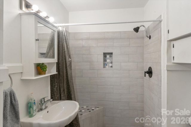 25 Montview Circle, Brevard, NC 28712