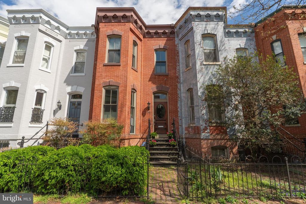 115 7TH ST NE, Washington, DC 20002