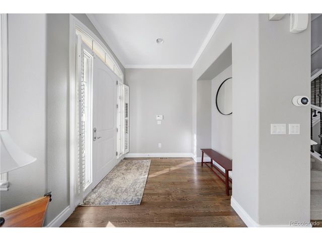 9227 Kornbrust Dr, Lone Tree, CO 80124