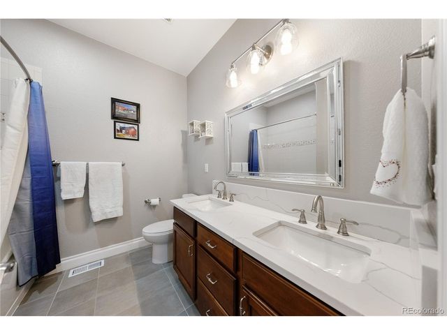 9227 Kornbrust Dr, Lone Tree, CO 80124