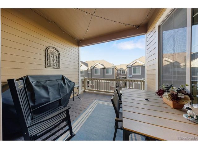 9227 Kornbrust Dr, Lone Tree, CO 80124