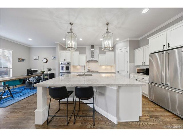 9227 Kornbrust Dr, Lone Tree, CO 80124